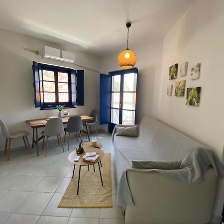 Apartamento Oros Eros Hidra Habitación foto