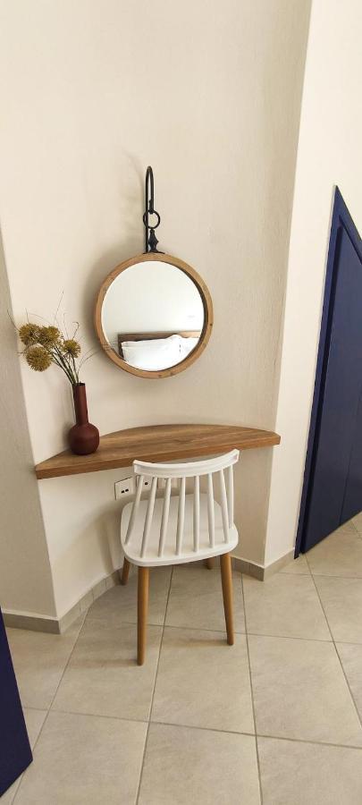 Apartamento Oros Eros Hidra Exterior foto